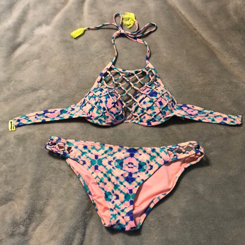 Tie-dye bikini